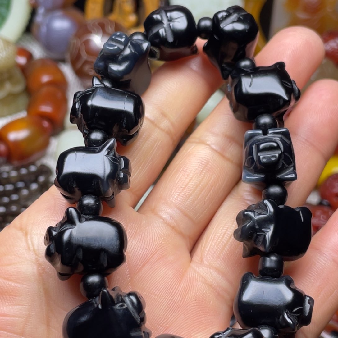 玛瑙/玉髓颈饰未镶嵌