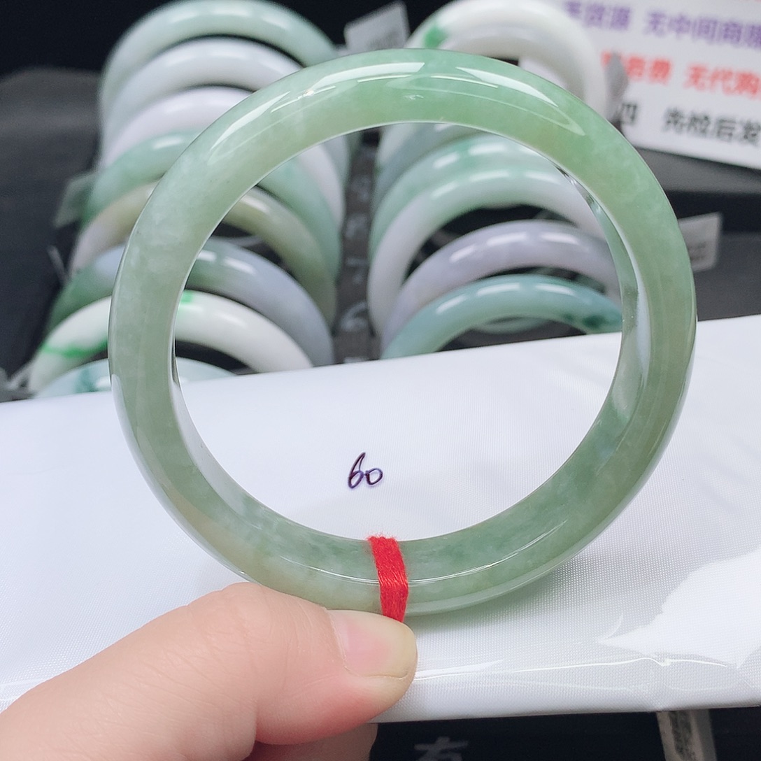 翡翠未镶嵌手镯415