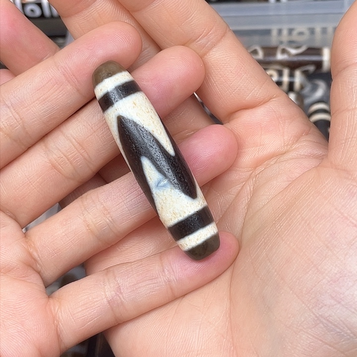 玛瑙/玉髓颈饰未镶嵌?*张