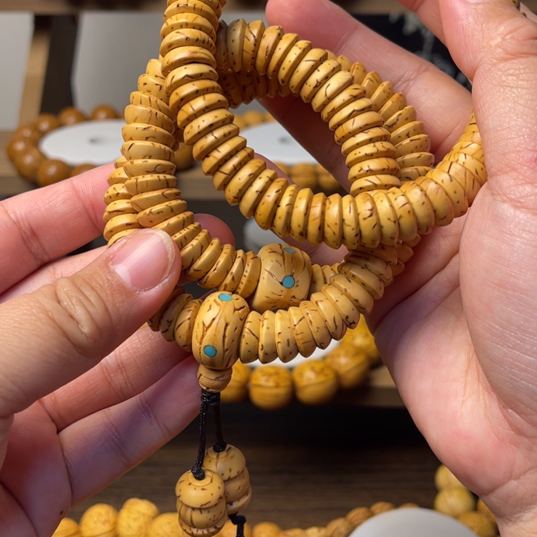 等***来桃核金饭碗手串➕手持粉丝福利