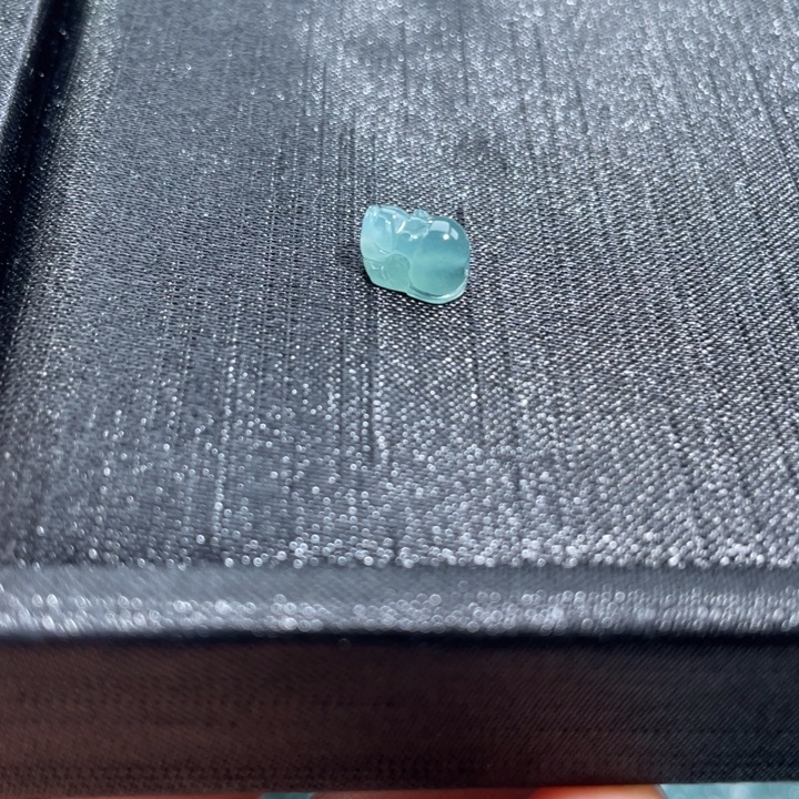 翡翠未镶嵌手链多样性发货