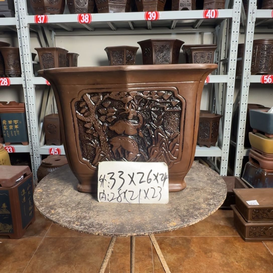 紫砂花盆，有1厘米左右尺寸差距有色差