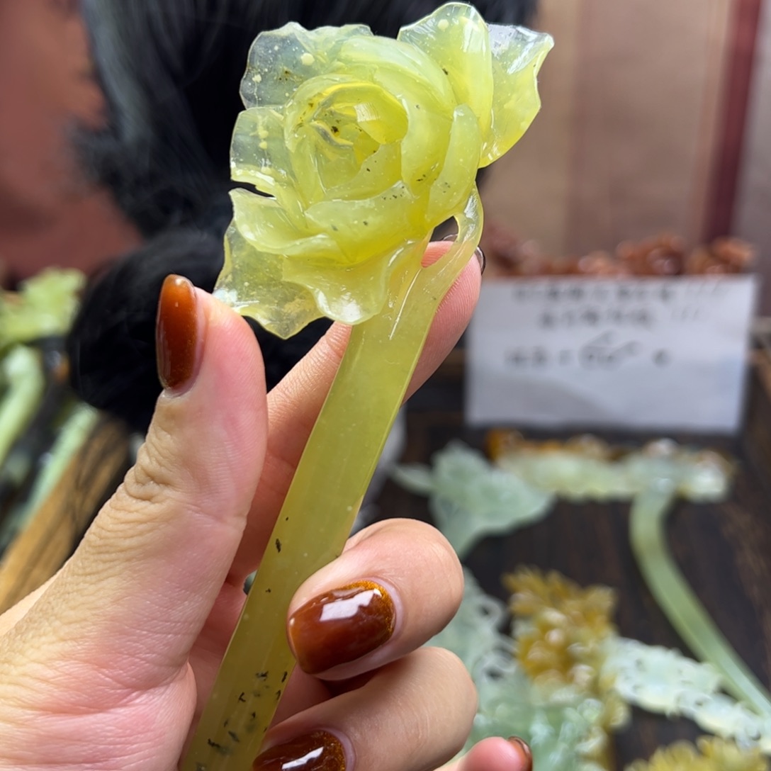 未镶嵌蛇纹石玉发簪