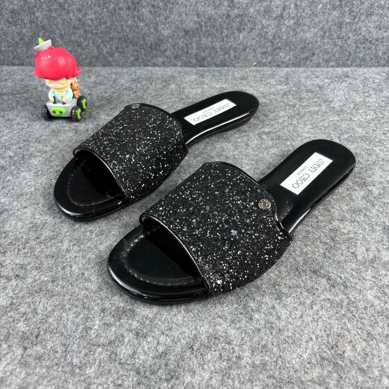 全新未使用 JIMMY CHOO/吉米周 黑色闪粉圆头拖鞋 37码 ylp1010
