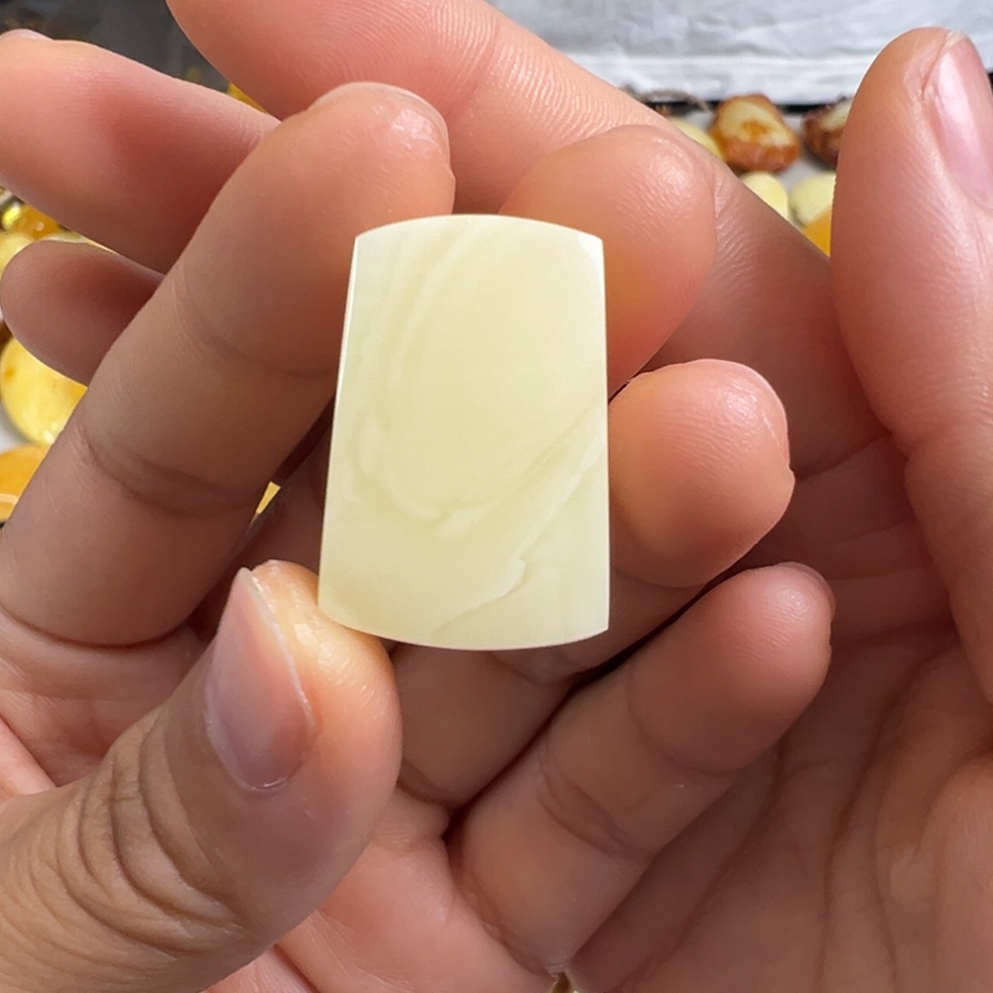 蜜蜡未镶嵌裸石蜜蜡