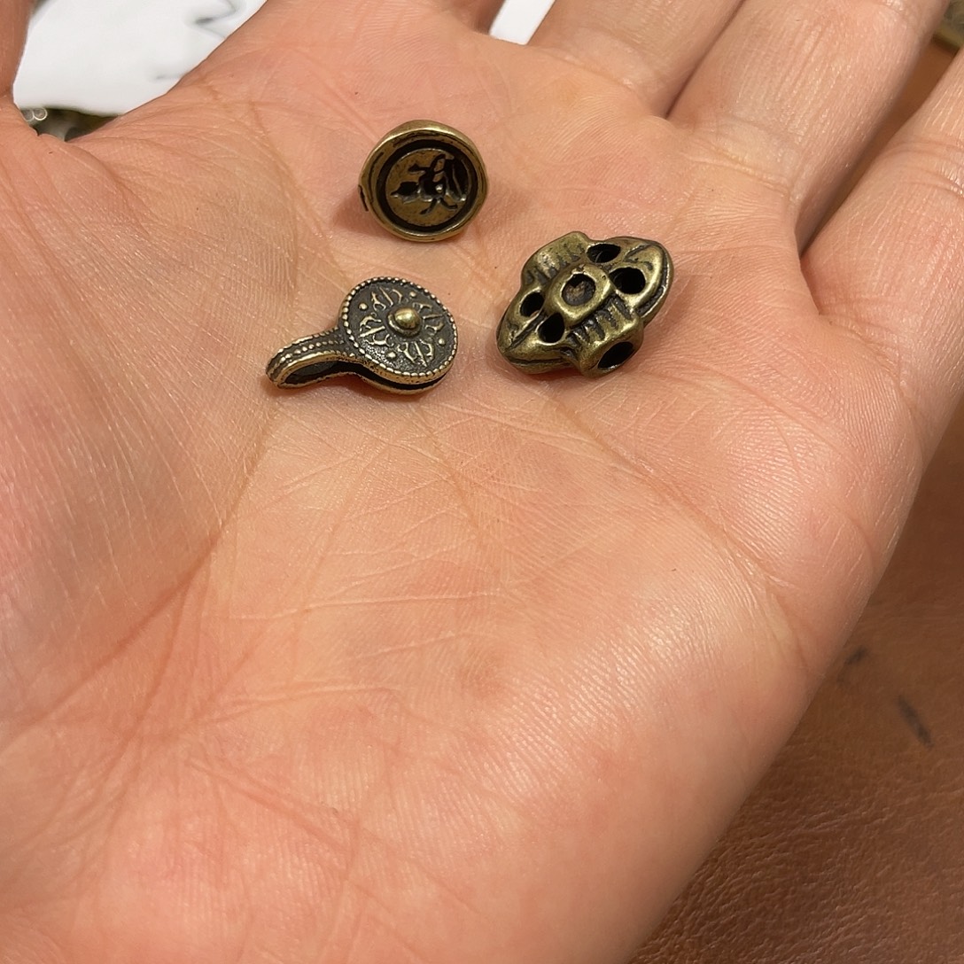 东西很好看很好看