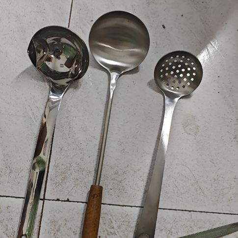 不锈钢瑕疵品，，，，勺子油勺，火锅漏