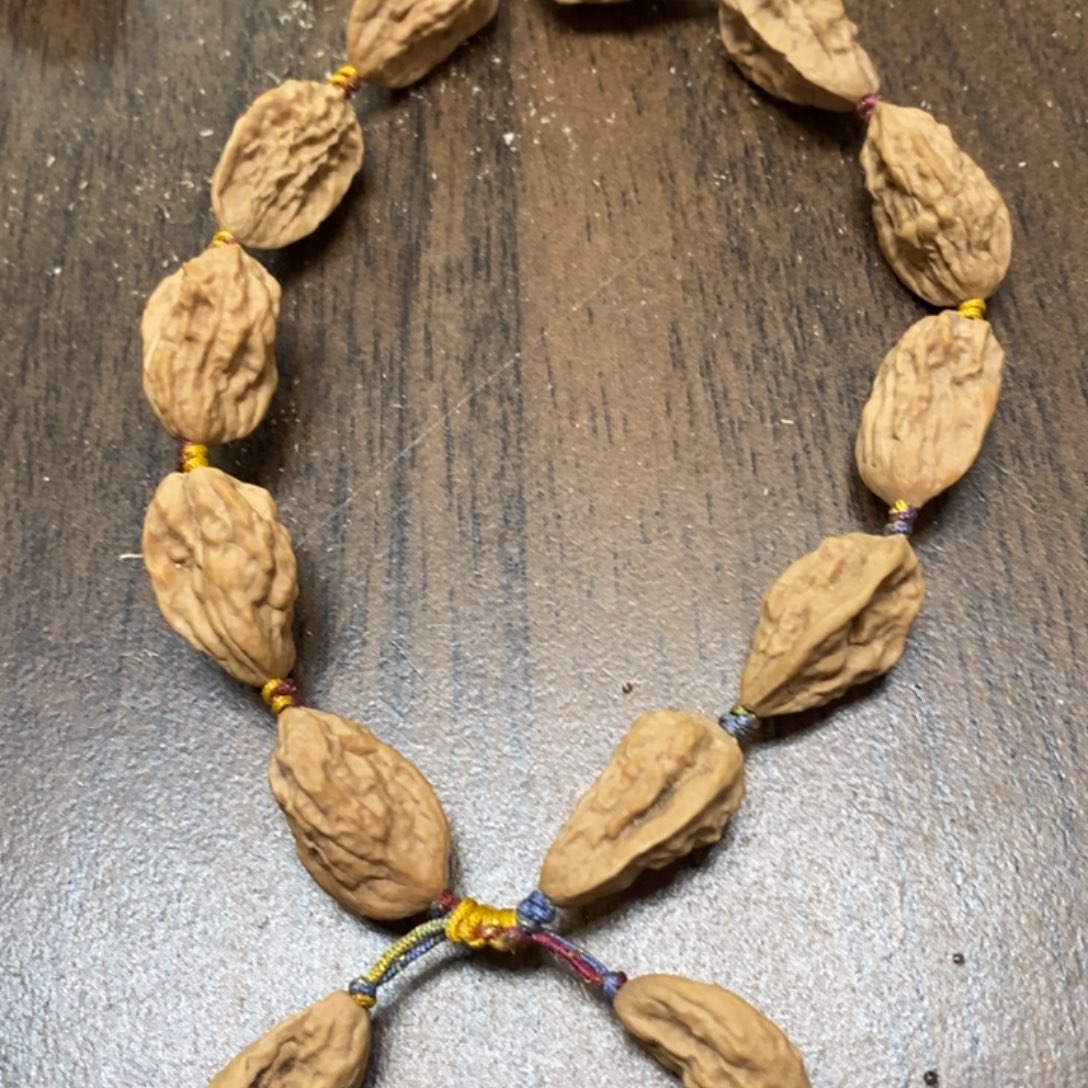 文玩核桃吊坠文玩木质核桃手串