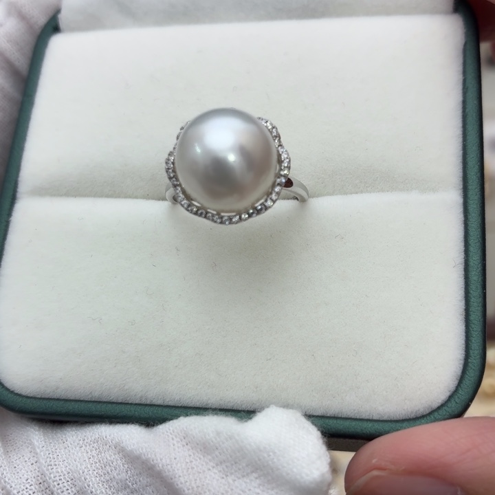 银S925镶嵌海水珍珠戒指