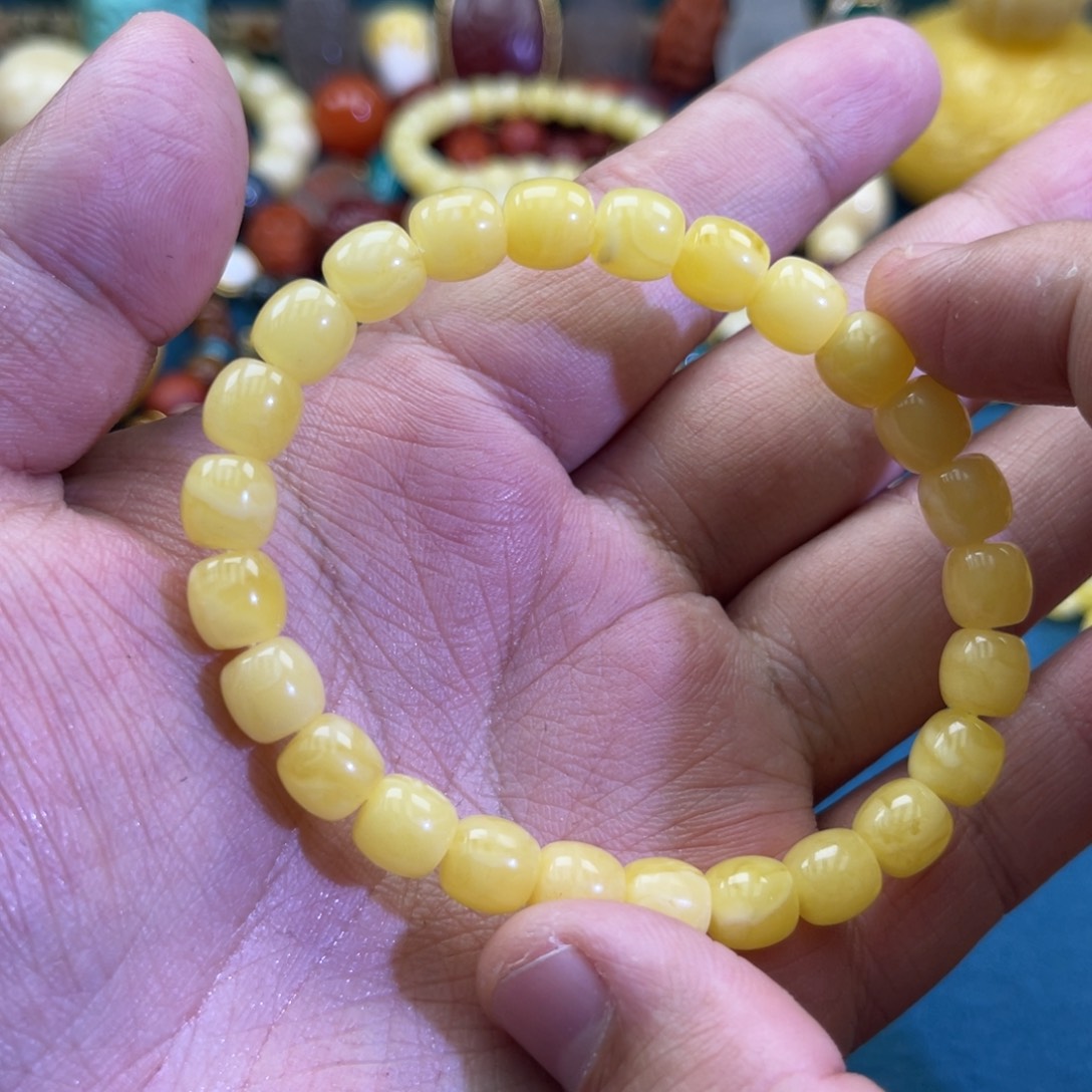 琥珀未镶嵌珠宝奇石33