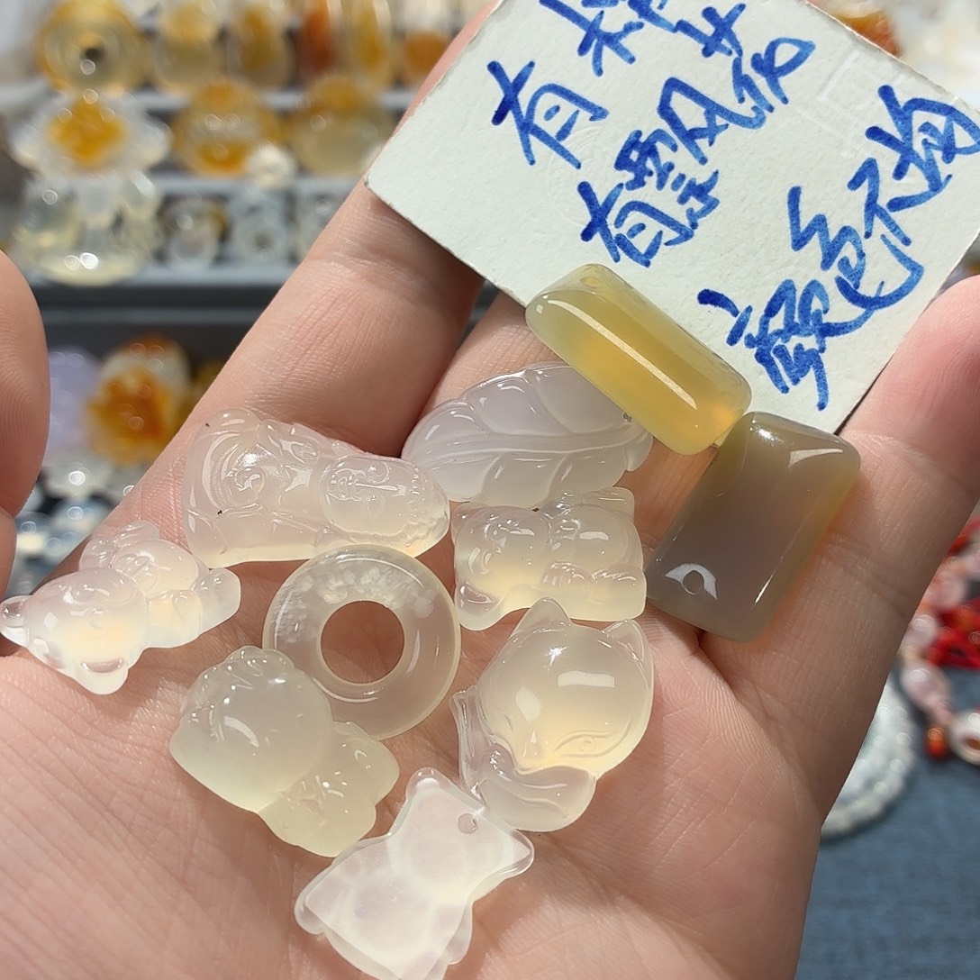 玛瑙/玉髓未镶嵌吊坠(不含链)