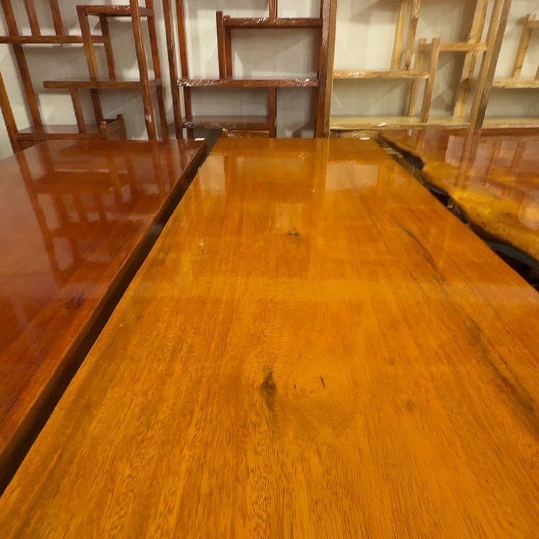 木（非红木类）2.3米长、80公分宽 厚度8公分进口实木大板桌