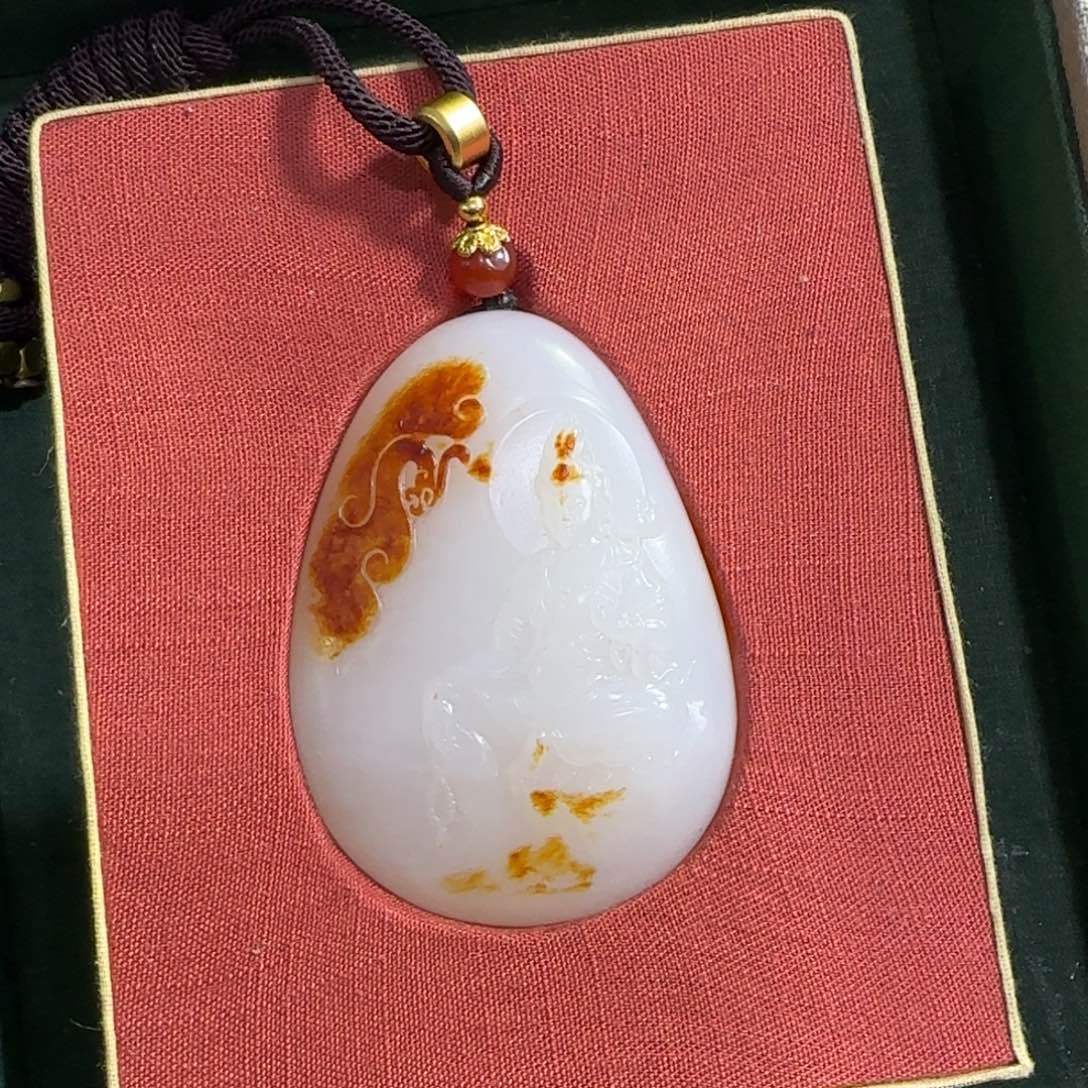 和田玉未镶嵌挂件