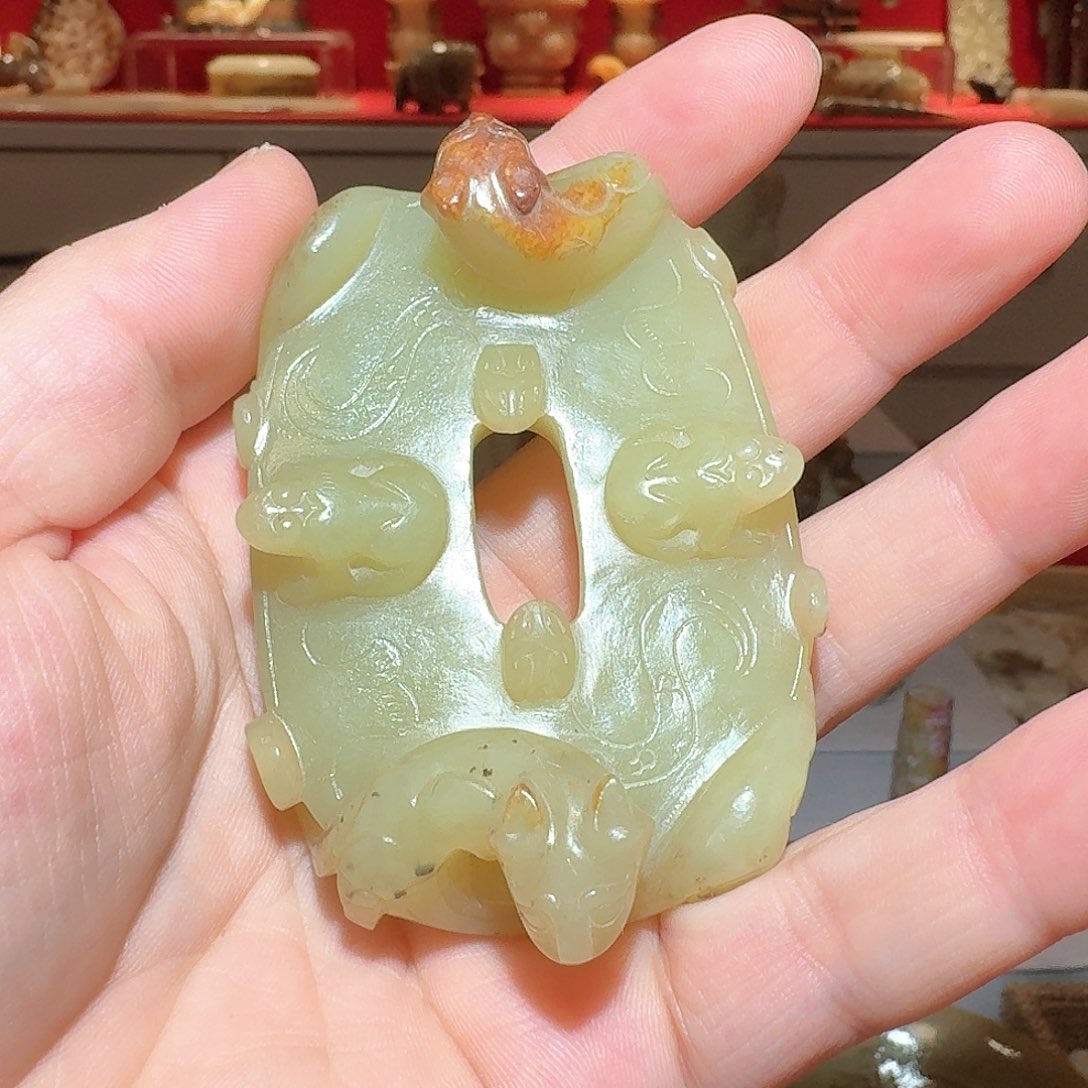 和田玉挂件未镶嵌