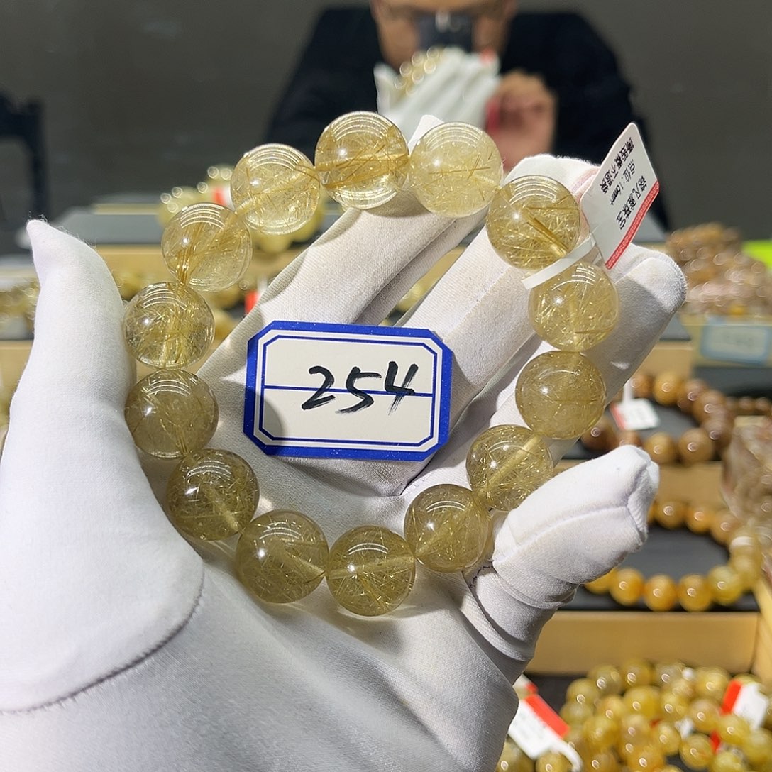 水晶手链未镶嵌天*健晶莹剔透