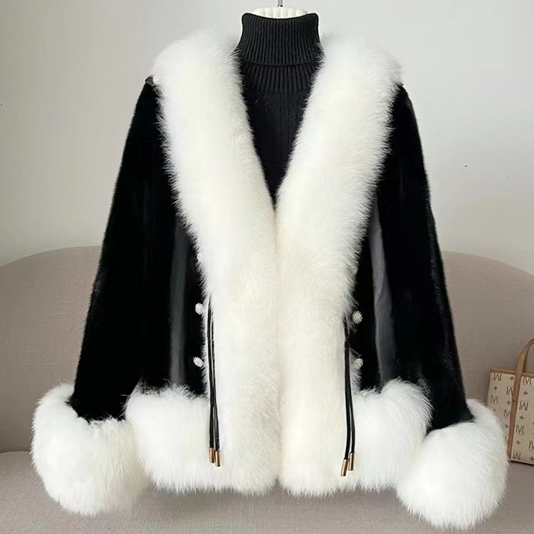 服装服饰以直播间为准