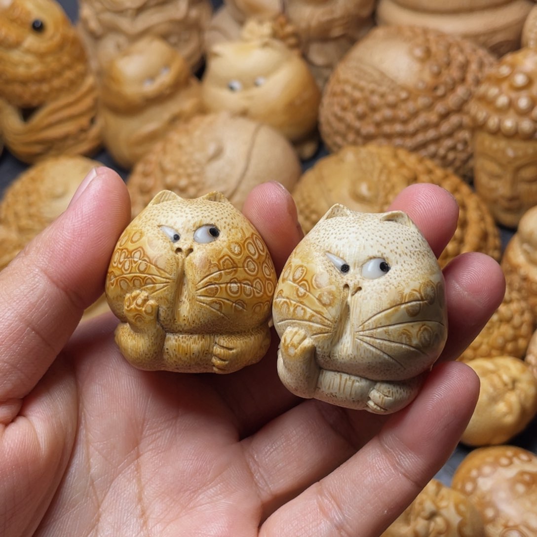 竹J***n好玩的竹雕小猫咪
