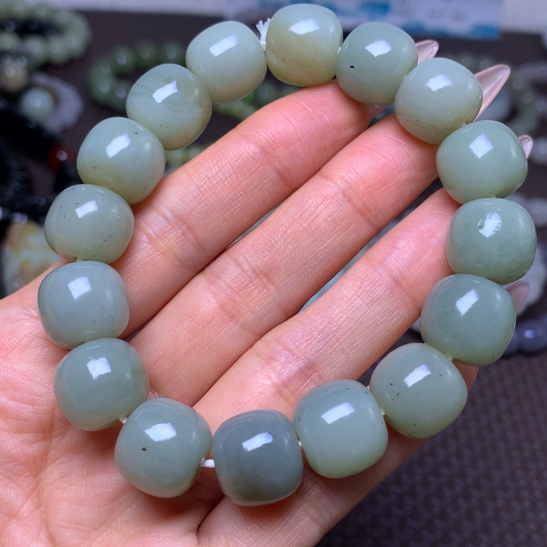 未镶嵌手串和田玉卡14