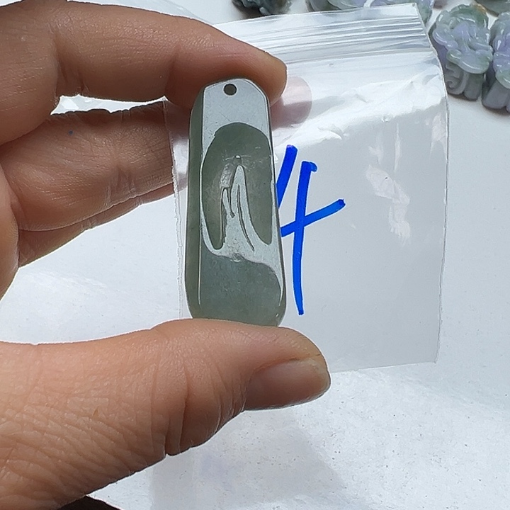 翡翠未镶嵌吊坠(不含链)述*