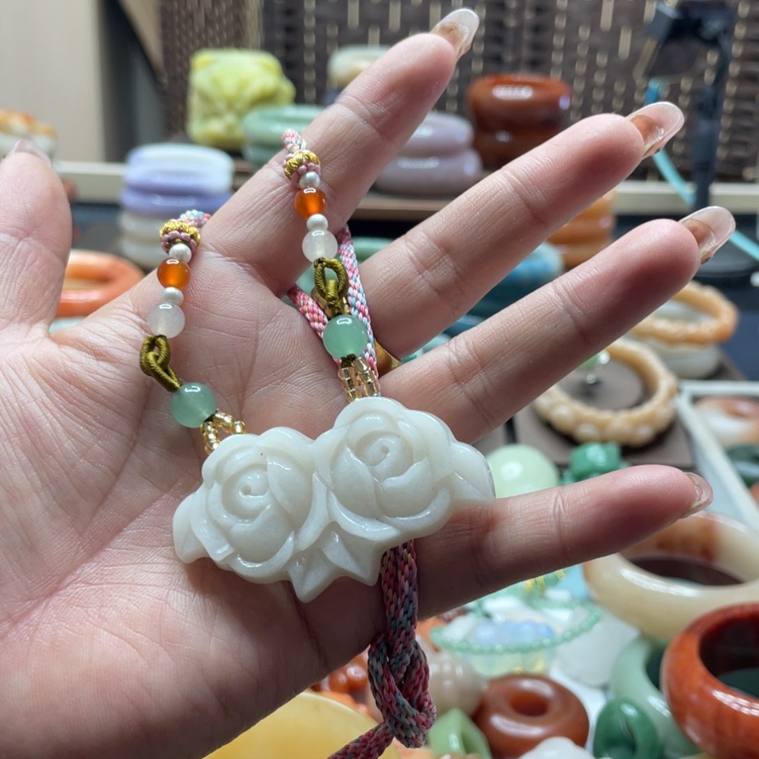 石英质玉手镯合金