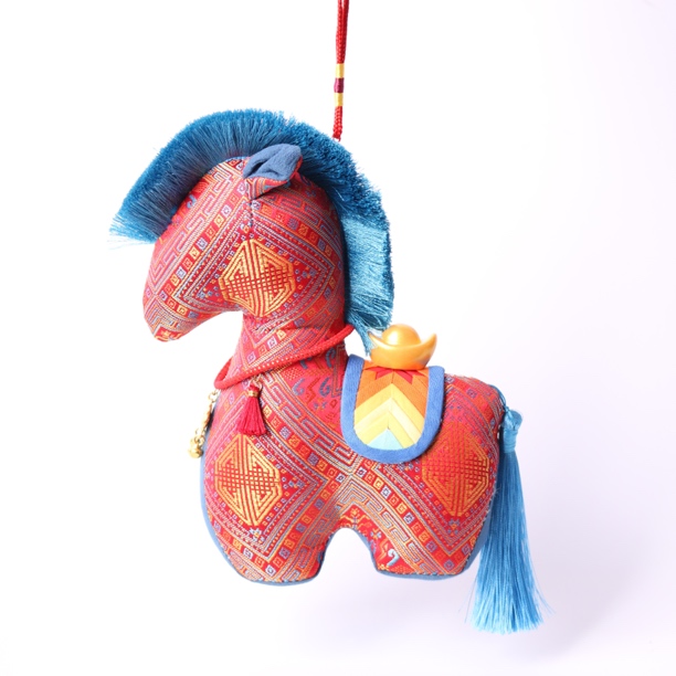 马上有钱非遗拼布纳百富文创摆件布艺原创设计