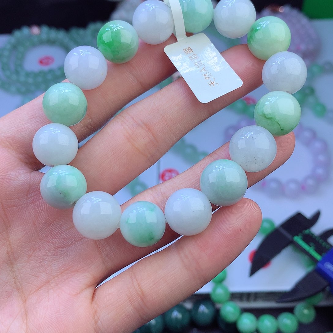 翡翠未镶嵌毛衣链