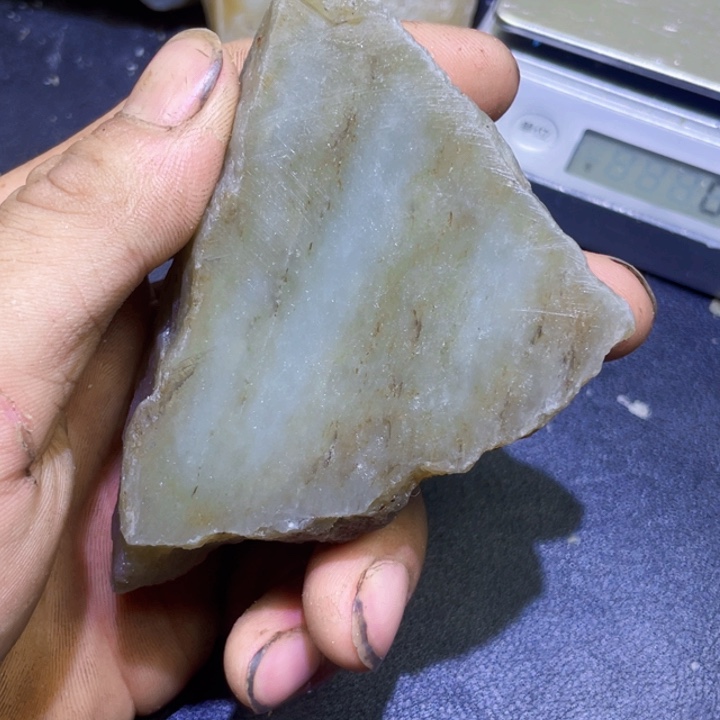 未镶嵌和田玉珠宝半成品