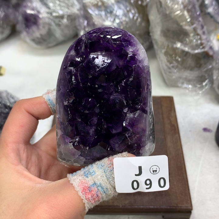 水晶大型摆件（非配饰）未镶嵌