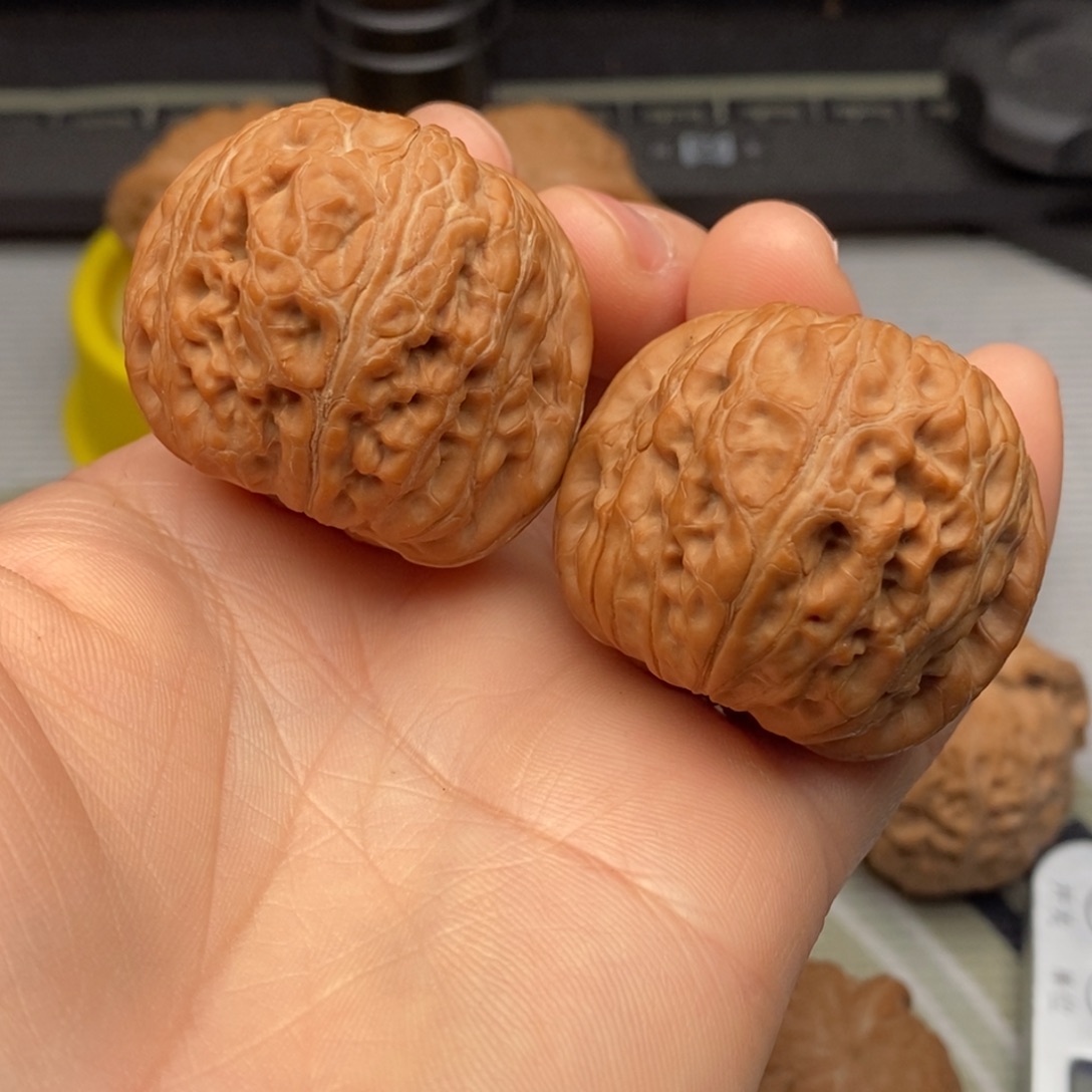 文玩核桃吊坠元宝39