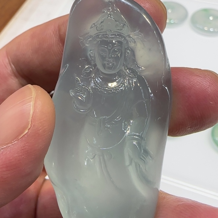 定制翡翠未镶嵌翡翠观音