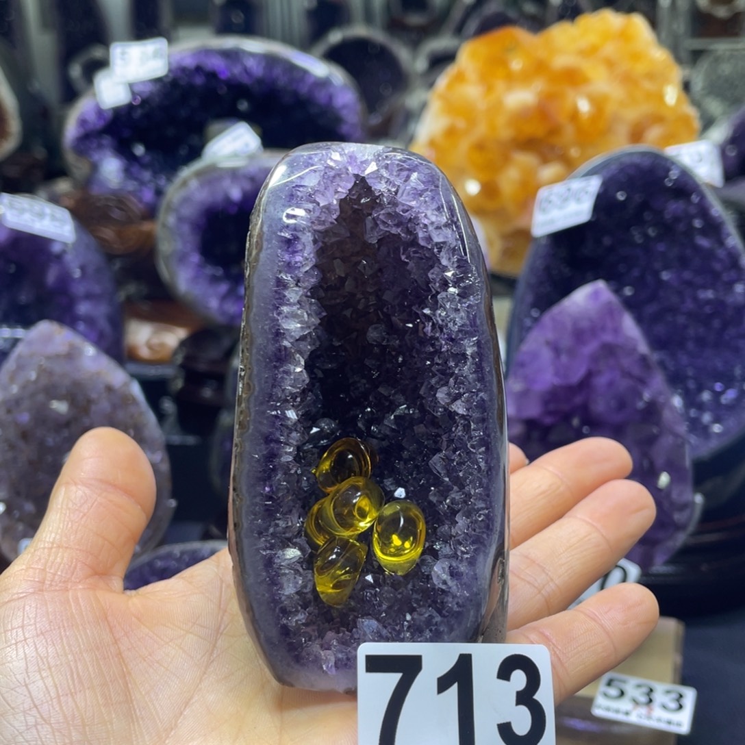 未镶嵌水晶摆件11