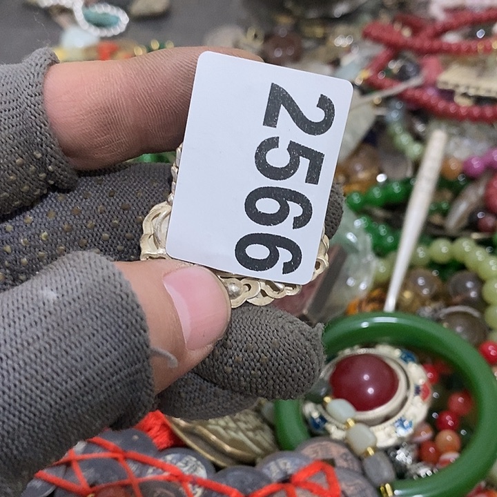 花*姐摆件等各种工具的2566