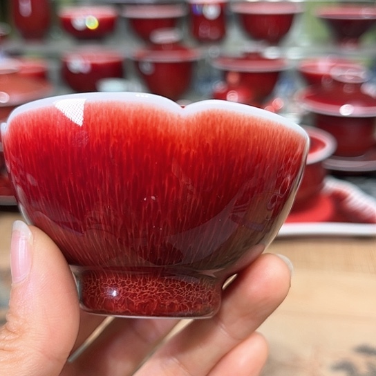 景德镇陶瓷红马坊杯