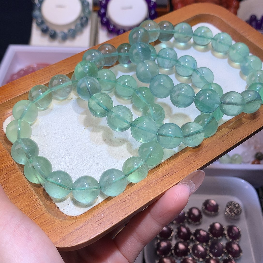 水晶手链未镶嵌绿萤石12mm多样性发其一