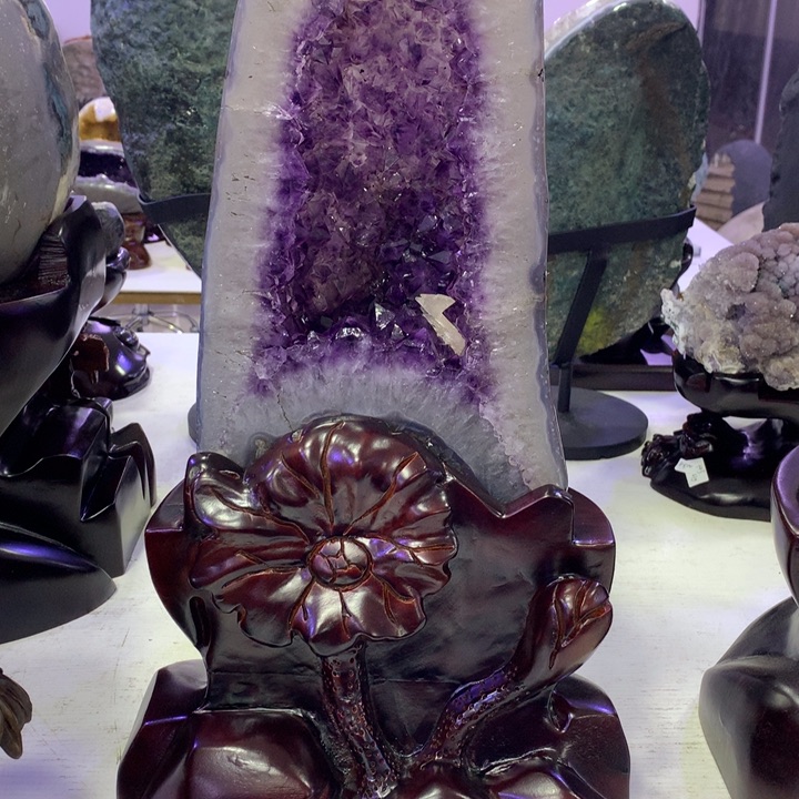 紫晶大型摆件（非配饰）未镶嵌