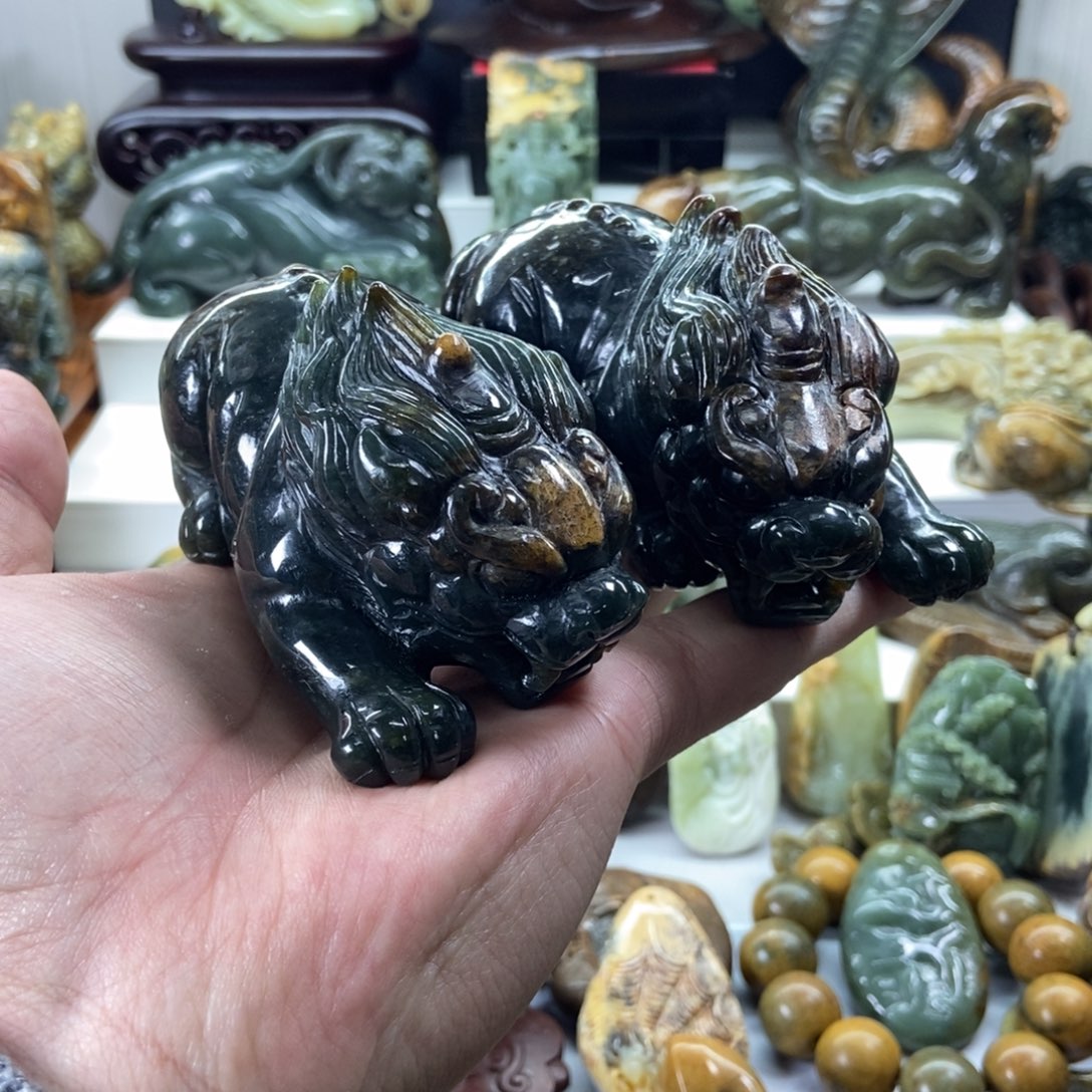 ^***^岫岩河磨玉（透闪石质玉）未镶嵌把件