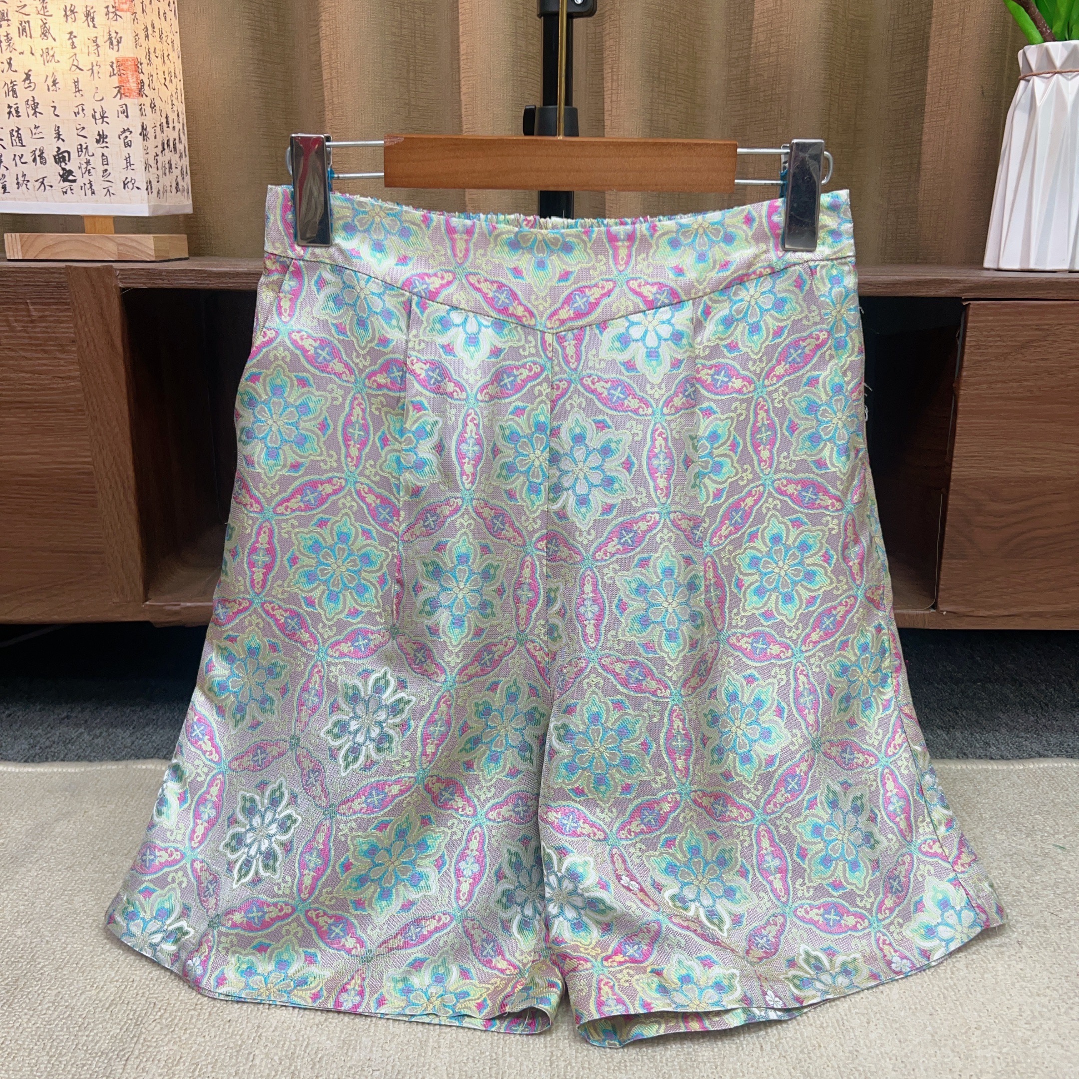 『承露』重磅提花升级改良款异色萝短裤2025新中式国风植物花卉短裤