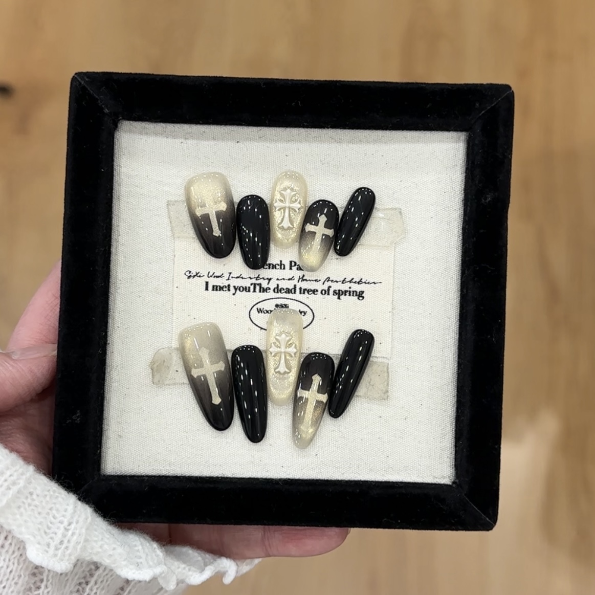 《神谕教堂》纯手工穿戴甲