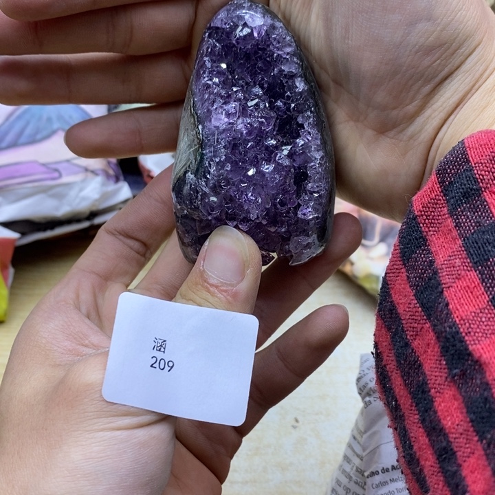 水晶大型摆件（非配饰）未镶嵌