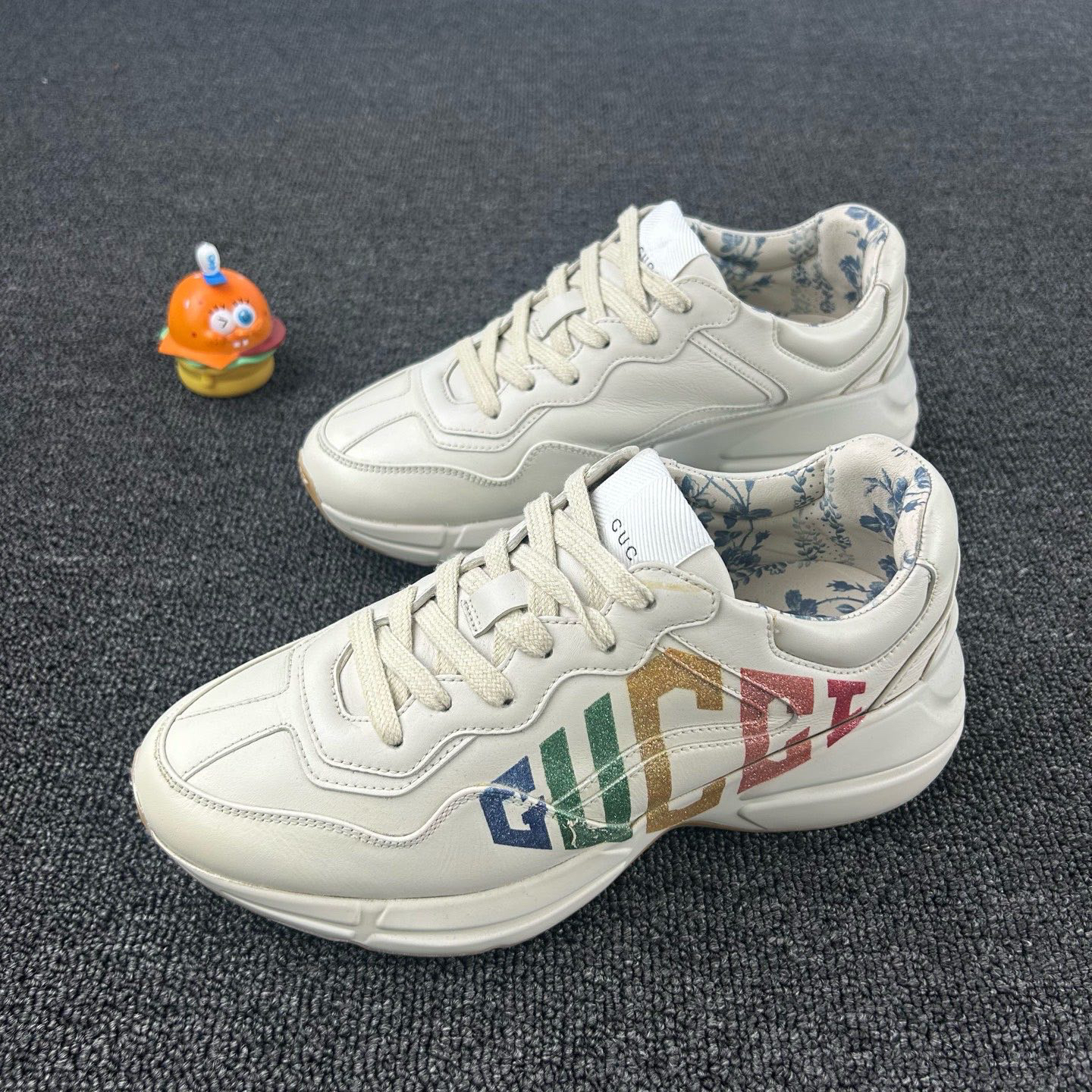 95新 GUCCI/古驰 彩色亮片老爹鞋 36.5码 字母亮片设计HB3384