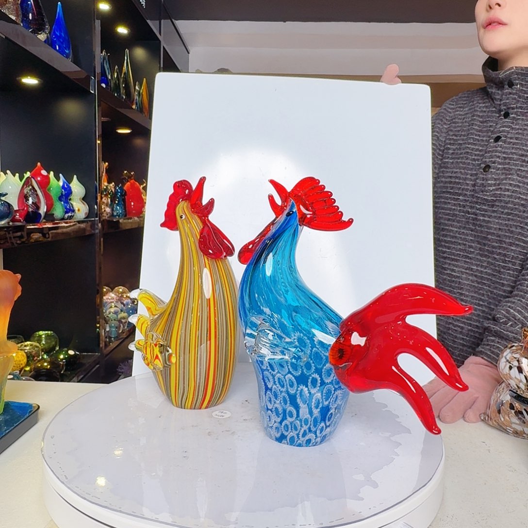 彩***南摆件琉璃塔和塔顶建筑构成塔