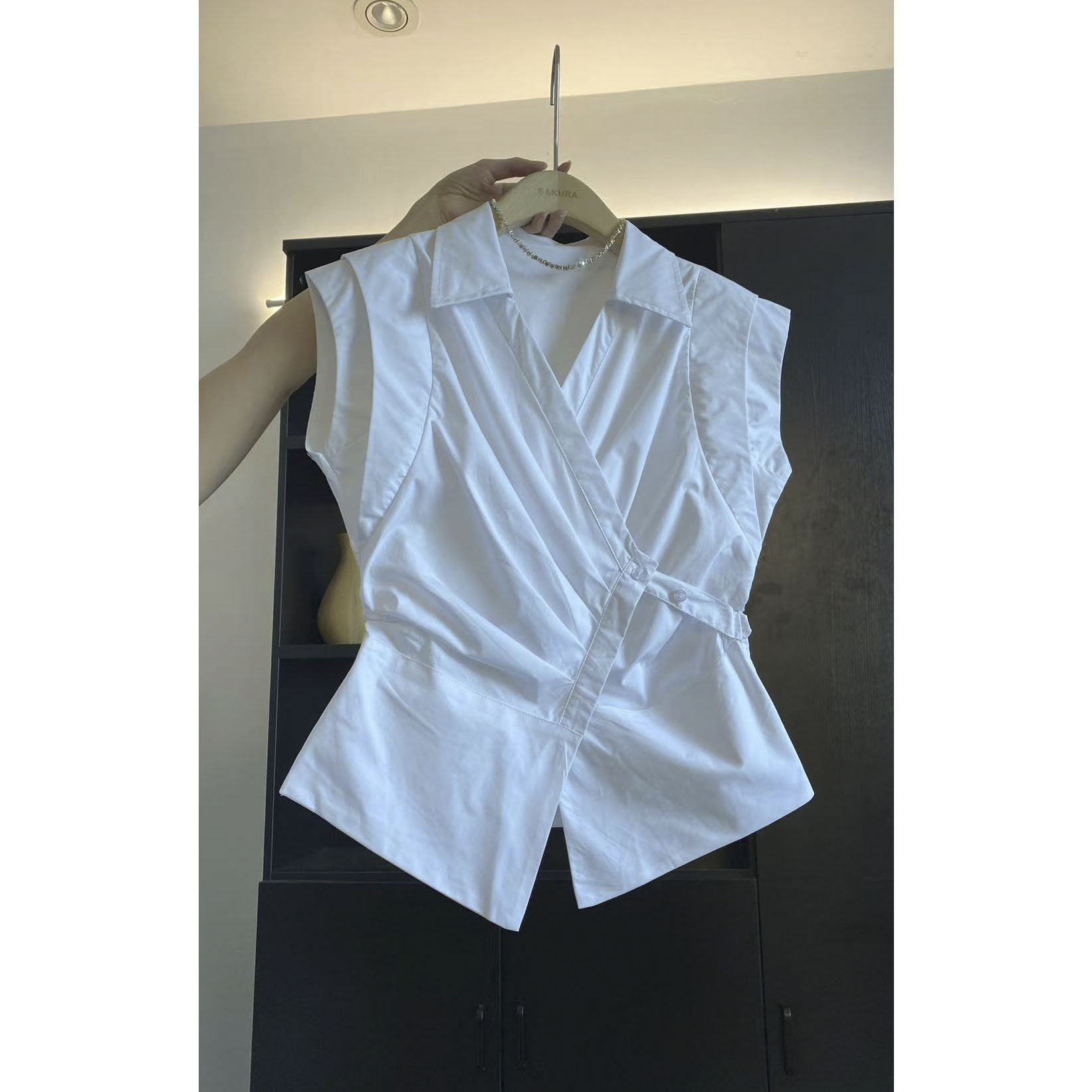 璎婲sᴀᴋᴜʀᴀ【南法格调】图法式polo领设计感绑带褶皱坎肩无袖衬衫