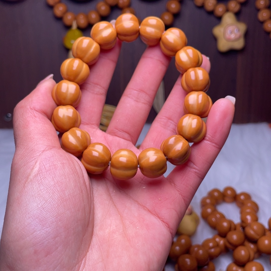 零****猴头核桃吊坠15➕南瓜手串