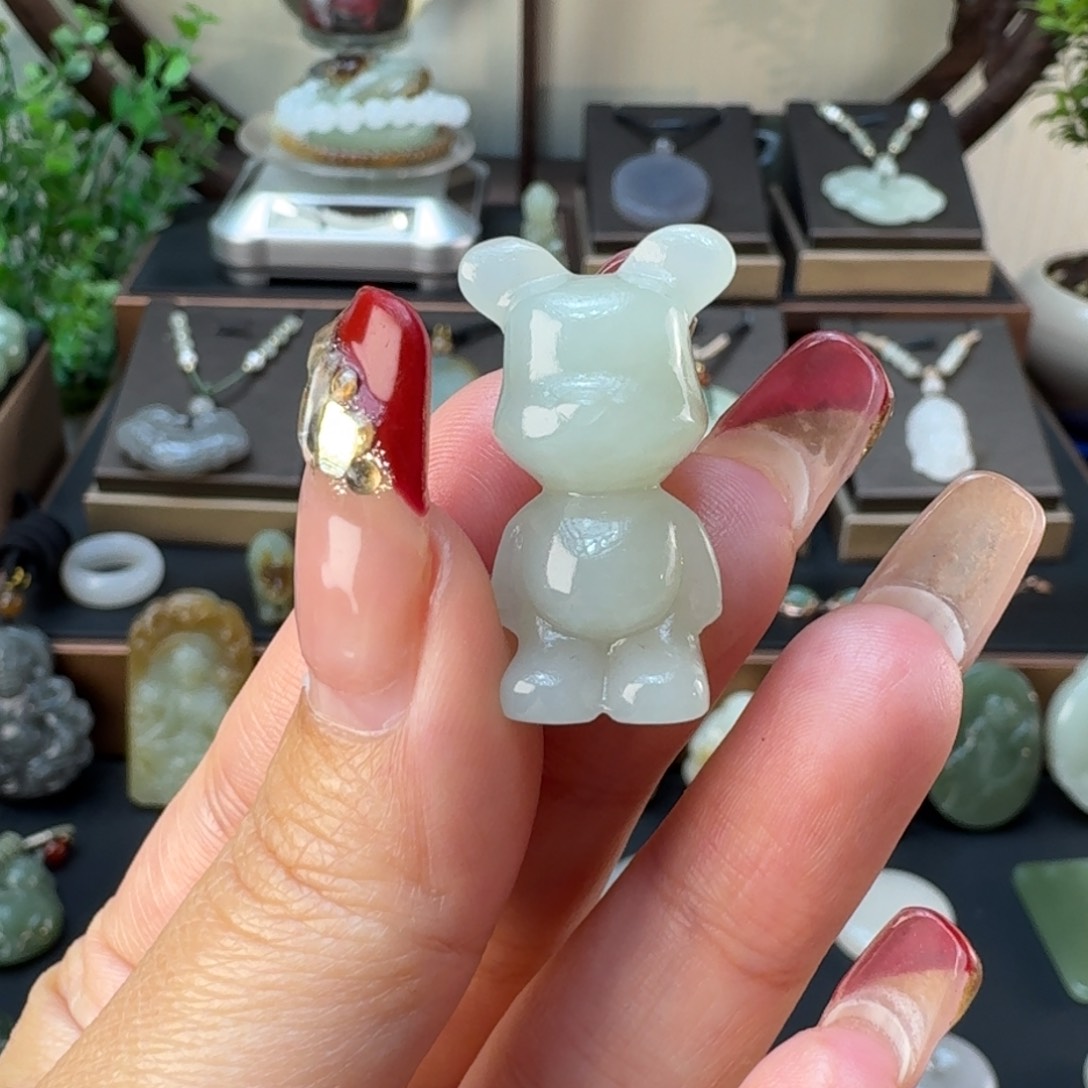 和田玉颈饰未镶嵌?***?