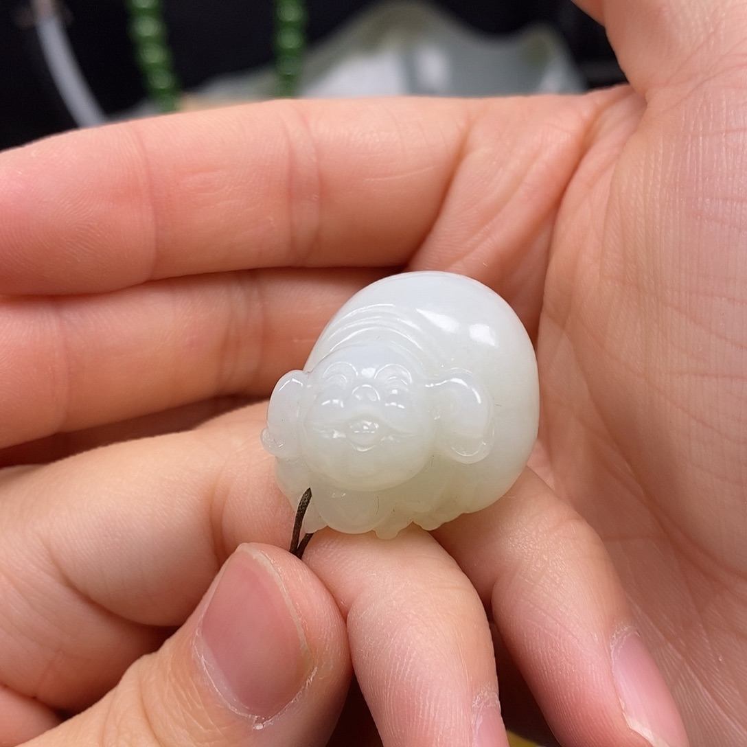 和田玉颈饰未镶嵌13