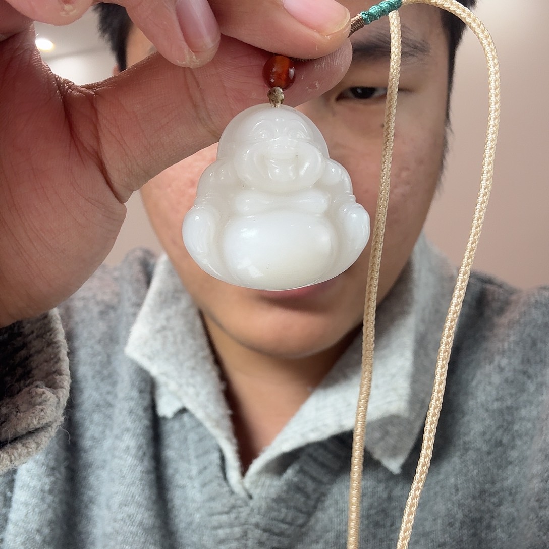 @***u和田玉未镶嵌颈饰