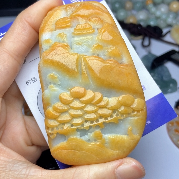 翡翠颈饰未镶嵌翡翠 