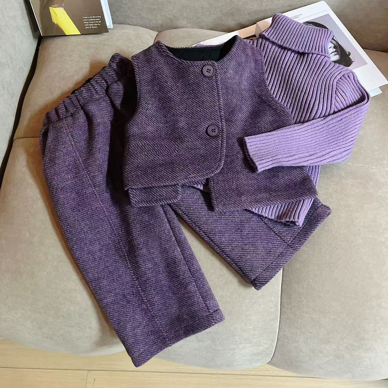 女童马甲2026年秋冬季新时尚大方高领毛衣加厚马甲裤子套装