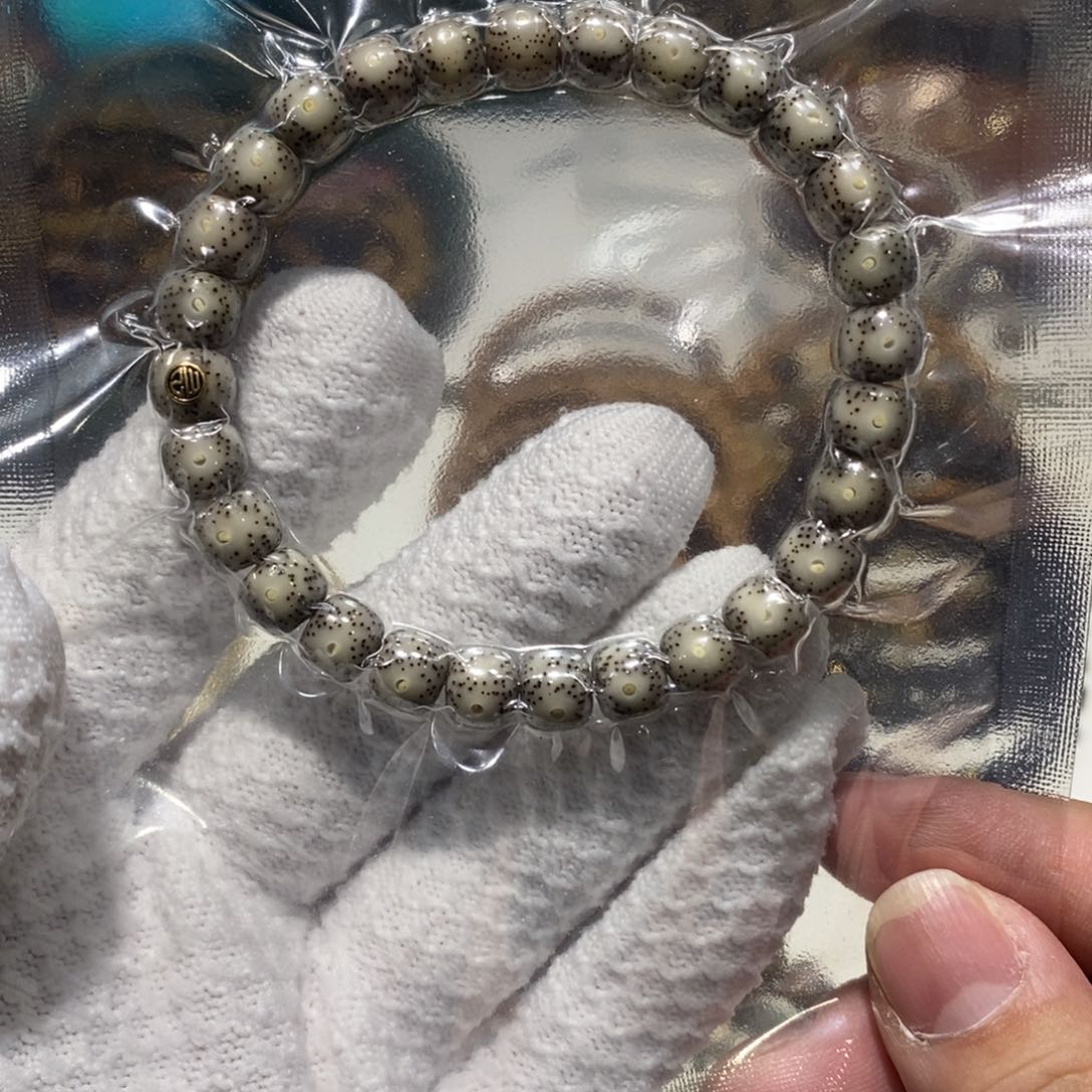 星月菩提手串尺寸8