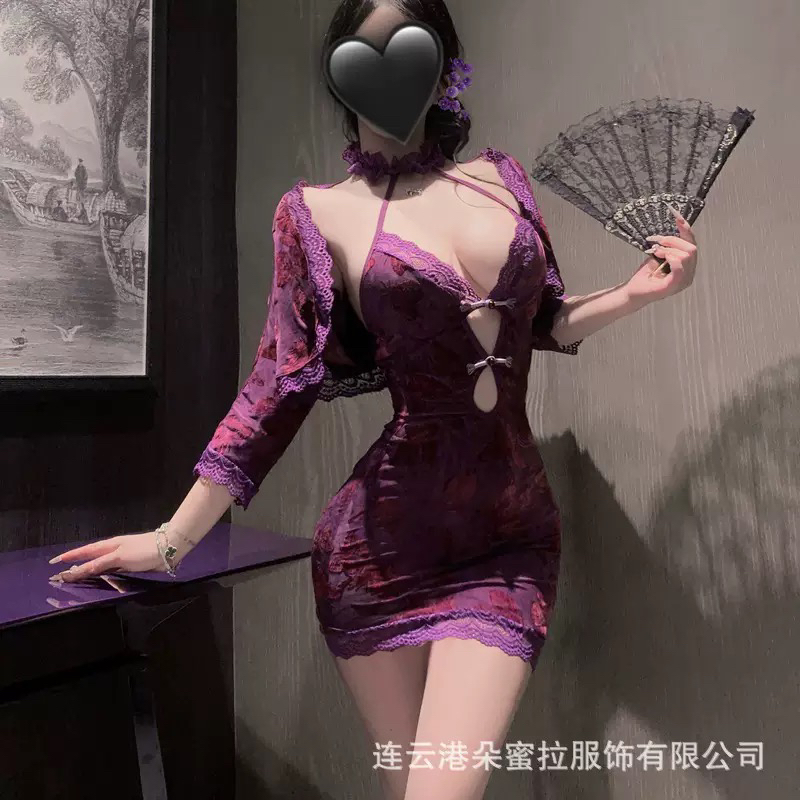 纯欲新中式植绒盘扣挂脖包臀旗袍吊带裙